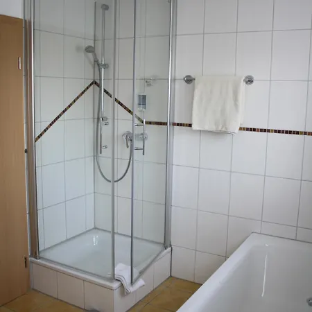 Gaestehaus Susanne Bed & Breakfast *